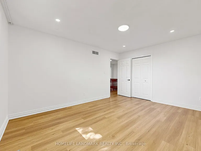 23 Dorian Pl — Photo 29