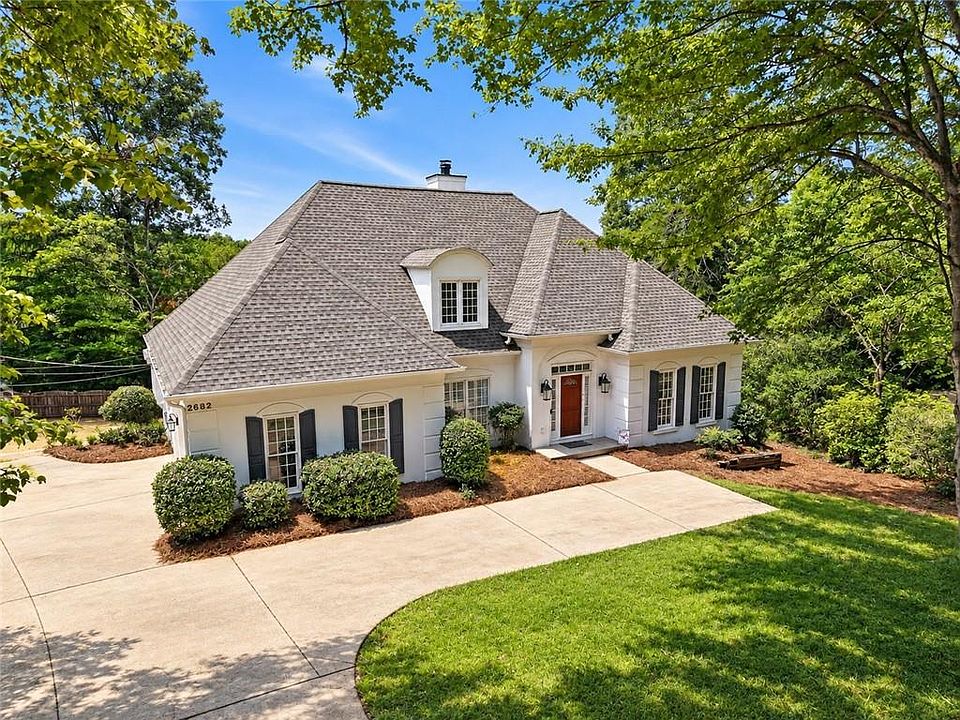1st image of 2682 Varner Dr NE