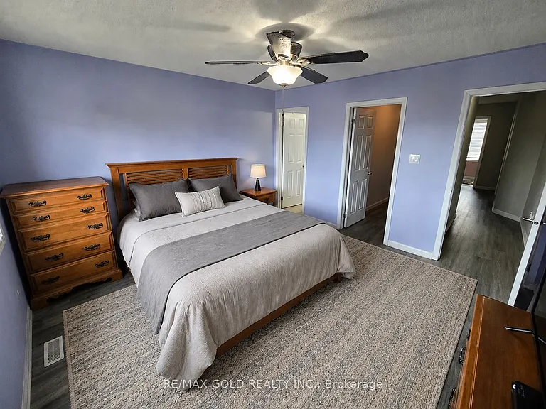 1061 Nadalin Hts — Photo 11