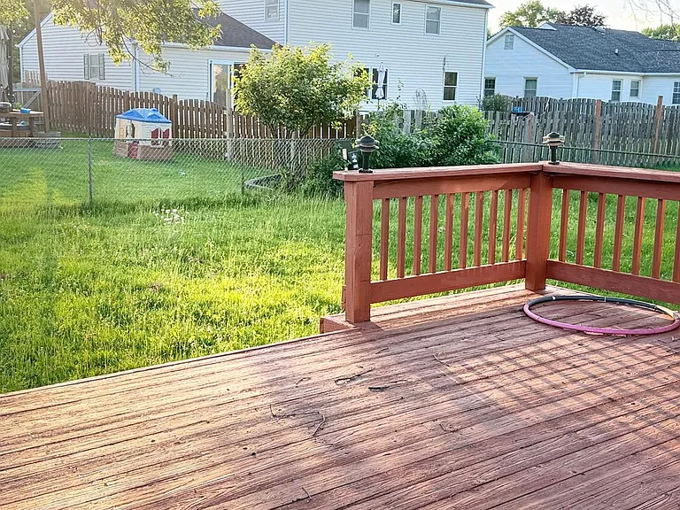 831 Silver Rock Ln — Photo 25