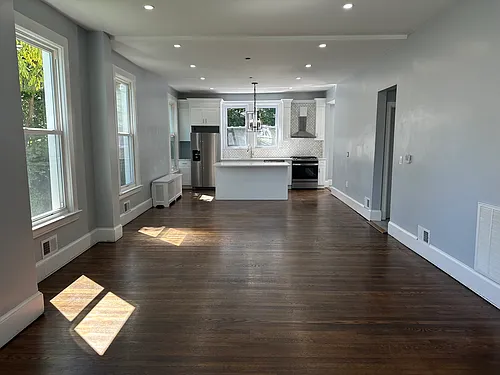 336 Cedar Ave #B Photo 1