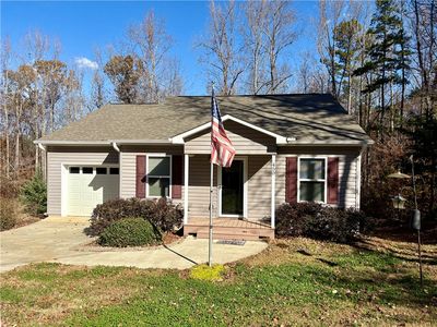 450 Cedar Tree Dr, Walhalla, SC, 29691