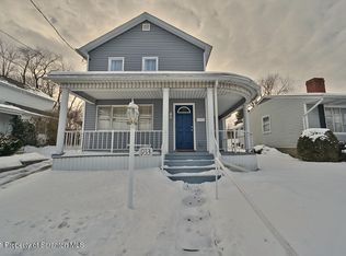 933 Constitution Ave, Jessup, PA 18434