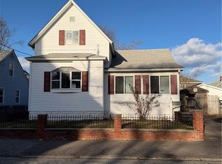 121 Samuel Ave, Pawtucket, RI 02860