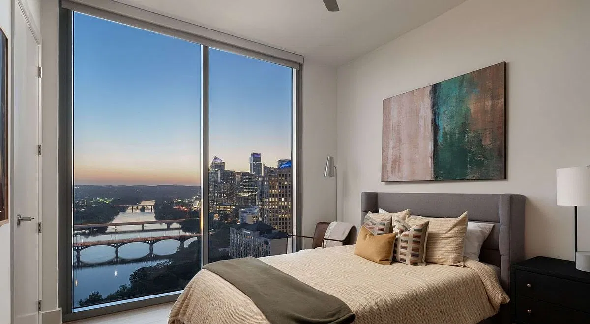 1 bed, 1.0 bath, 657 sqft, $3,450 — Photo 3