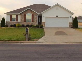 2902 S Oliver Ave, Joplin, MO 64804