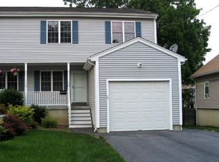 40 Castine St, Worcester, MA 01606