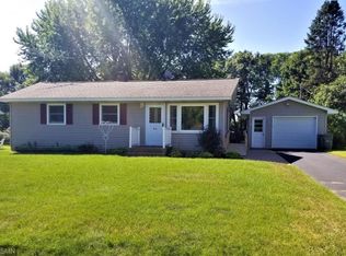 406 Caroll St, Osceola, WI 54020