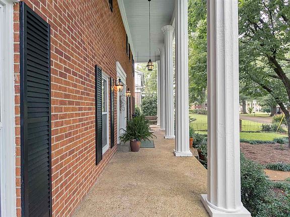 2nd image of 80 Maryland Dr