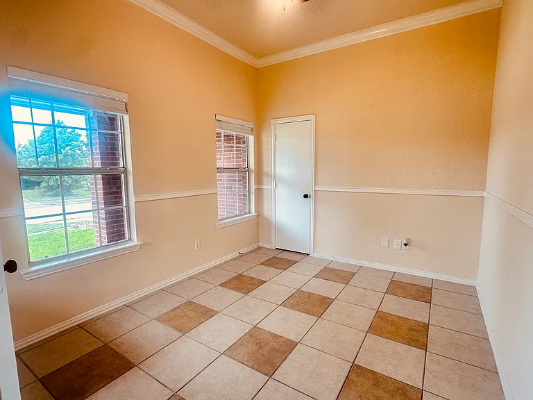 1029 Port Mansfield Dr — Photo 5