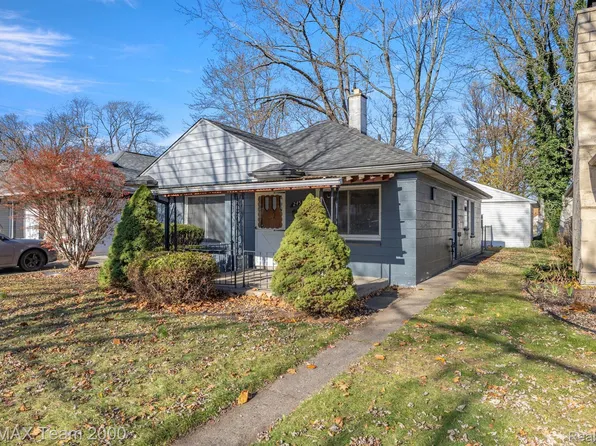 24514 Carlysle St, Dearborn, MI 48124