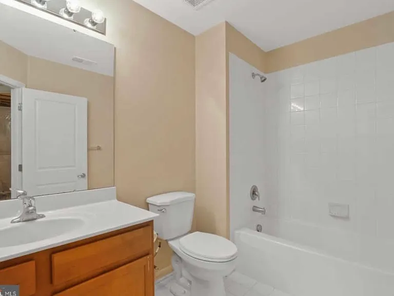 223 Viola Dr — Photo 12