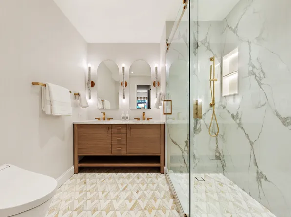 721 5th Avenue image 6 of 17