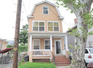 188 Gordon St, Perth Amboy, NJ 08861