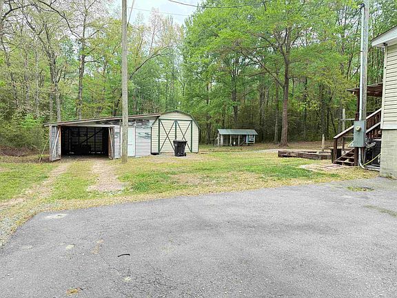 3rd image of 10455 Hogue Rd