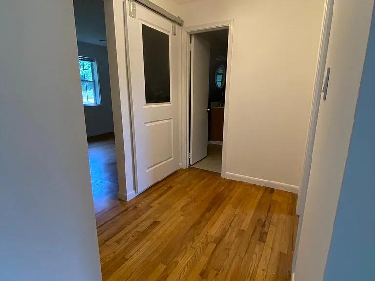 302 Ackley Rd — Photo 8