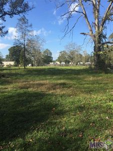 8407 Pertuis Rd, Saint Amant, LA, 70774