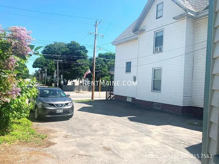 131 Main St — Photo 3