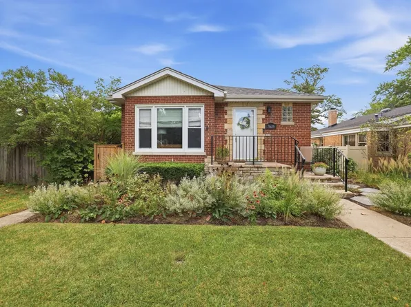 7639 Laramie Ave, Skokie, IL 60077