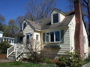 39 Columbus Ave, Haverhill, MA 01830