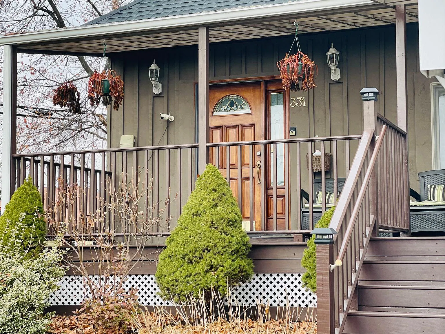 331 Newton St — Photo 3