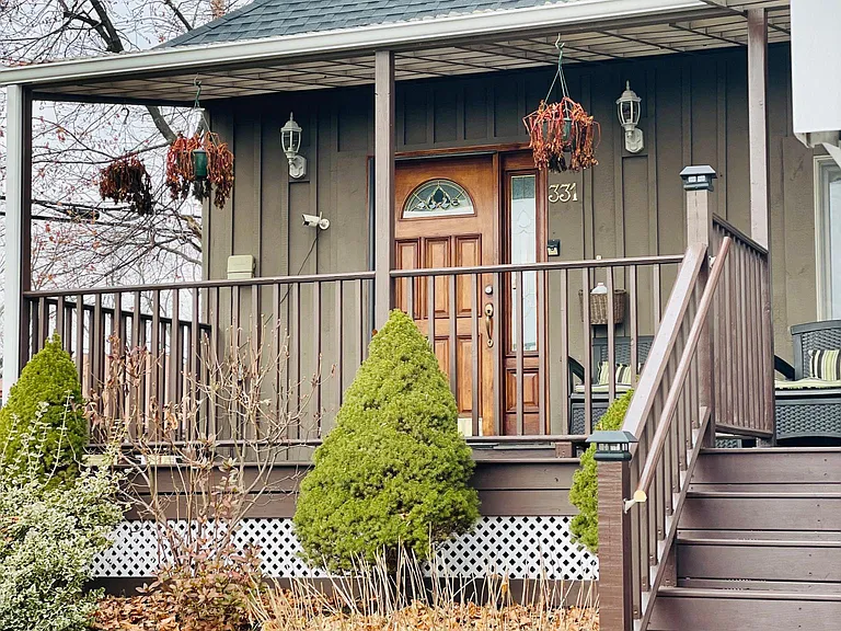 331 Newton St #A — Photo 7