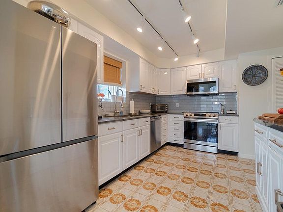 5th image of 3475 S Ocean Blvd #1010