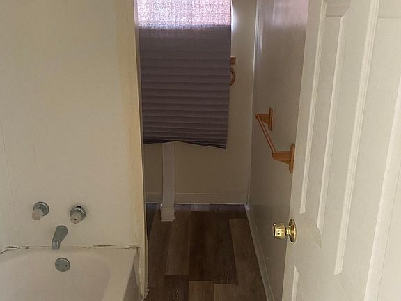 3rd image of 602 West Ave