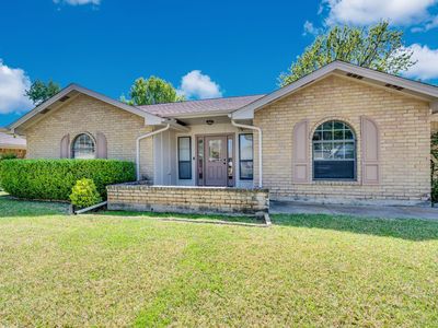 1022 Byron Ln, Arlington, TX, 76012