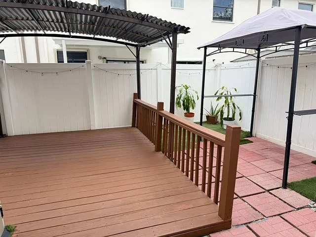 8925 W 35th Ct — Photo 12