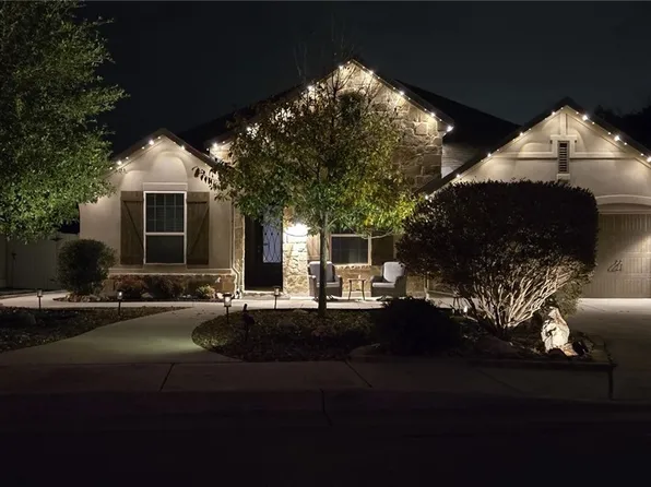 1404 Pioneer Dr, New Braunfels, TX 78132