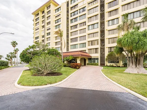 700 Island Way APT 504, Clearwater, FL 33767