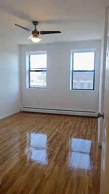 Rented by Grand & Co. | media 10