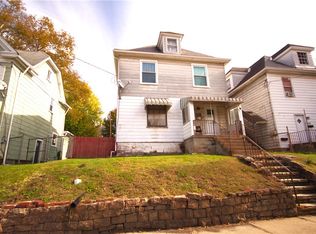 1240 Victoria Ave, New Kensington, PA
