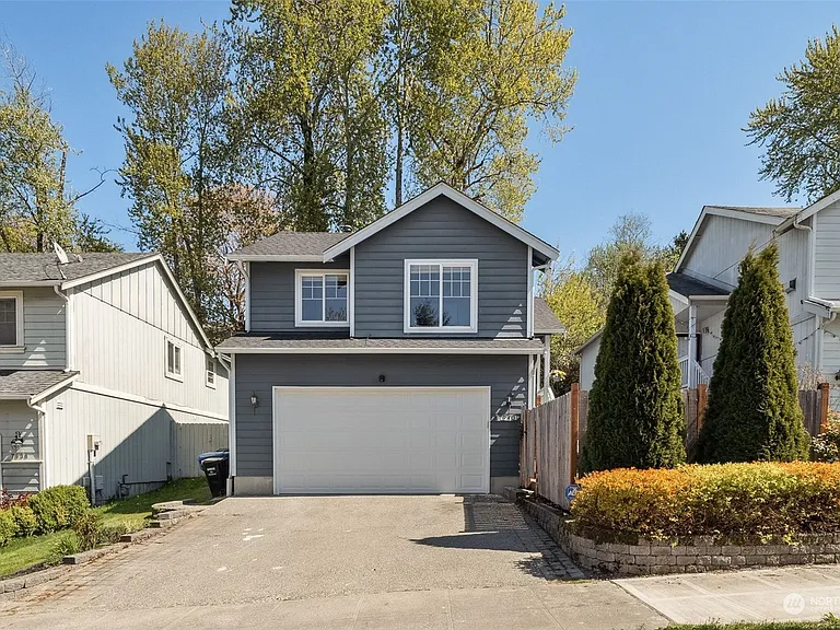 7940 Delridge Way SW — Photo 1