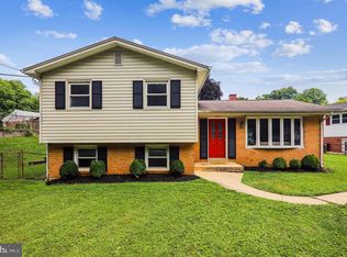 9617 E Light Dr, Silver Spring, MD 20903