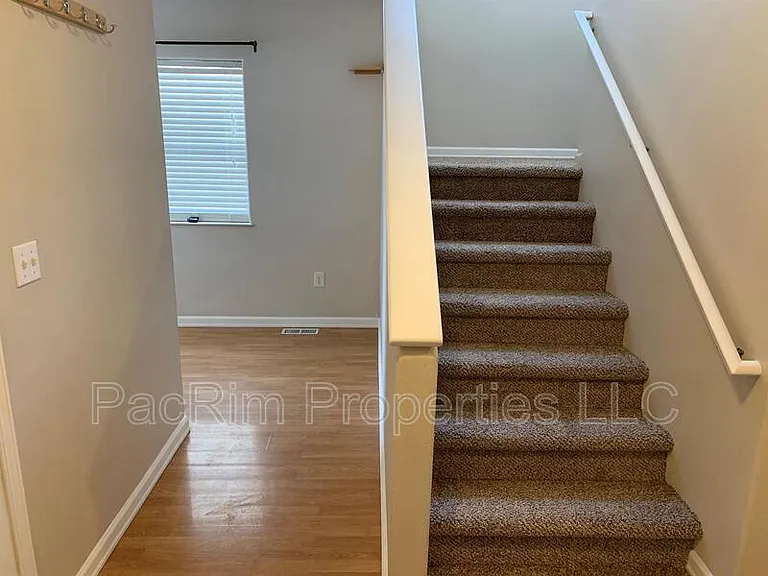 6815 Brittany Rock Way — Photo 8