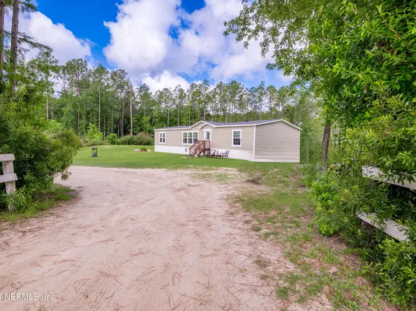 25846 N US HWY 301, Lawtey, FL 32058