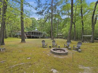 150 Franks Ln, Ridgeville, SC 29472
