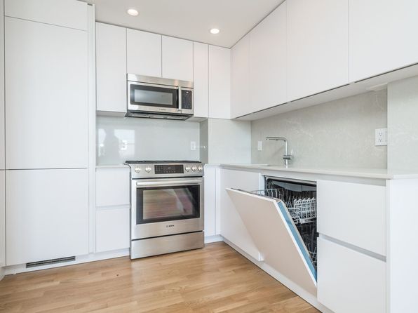 1410B Columbia Rd #4F