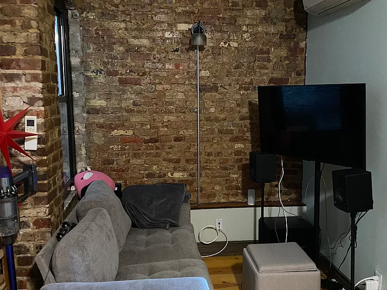1467 Bedford Ave #3 — Photo 3