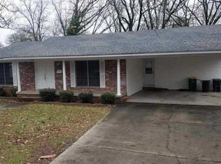 4904 N Vine St, North Little Rock, AR 72116