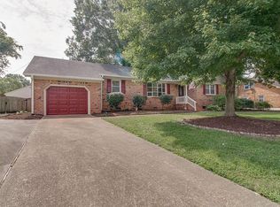 453 Beauregard Dr, Chesapeake, VA 23322