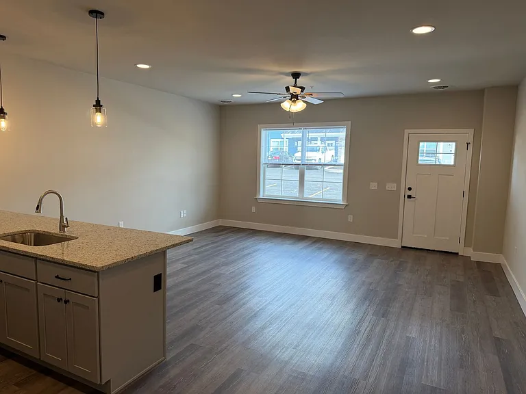 Salem Run Apartments Phase 2 — Photo 169