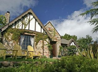 21 Santa Margarita Dr, San Rafael, CA 94901