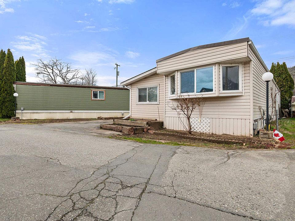 1st image of 1884 Heath Rd #11