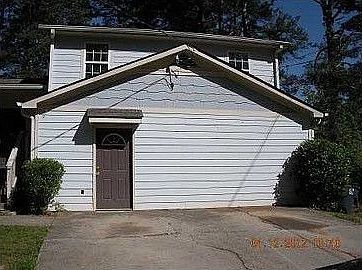 2nd image of 2595 Majestic Way