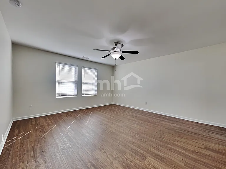 220 Orion Way — Photo 9