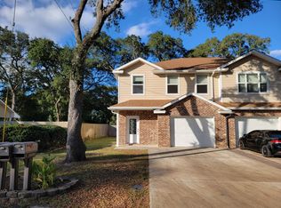 12 Hydac Rd, Fort Walton Beach, FL 32547