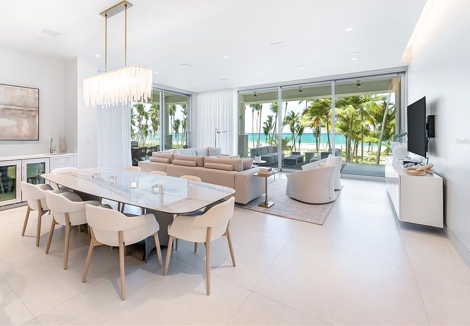1st image of Ocean Drive Four Seasons Private Residences #6302